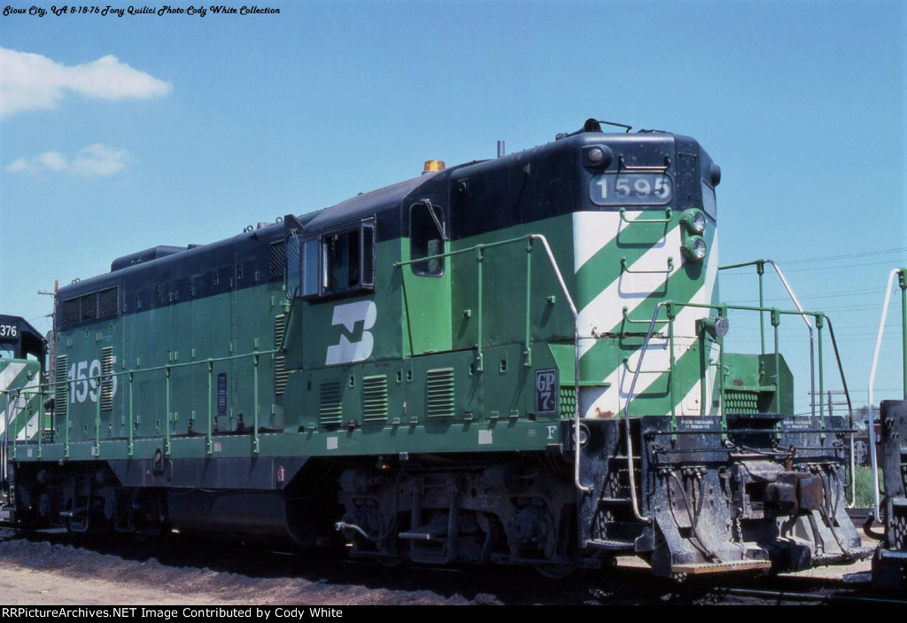 Burlington Northern GP7 1595